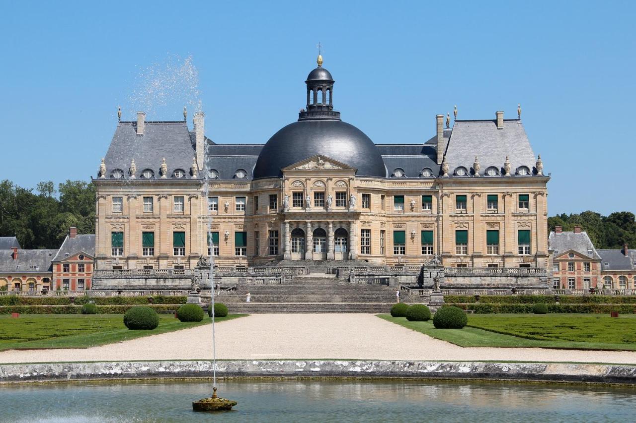 Studio Dreams Paris Монтеврен Экстерьер фото